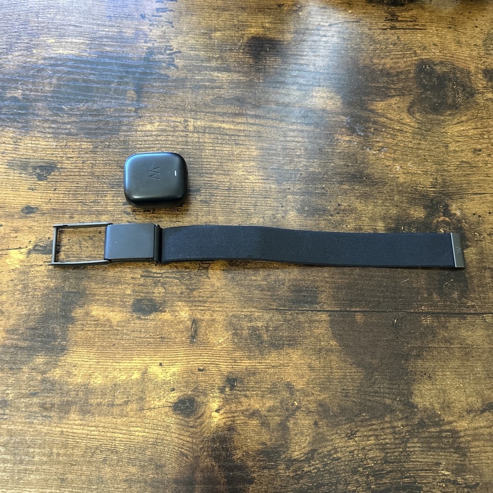 Whoop 5.0 Activity Tracker Wristband Set with Battery